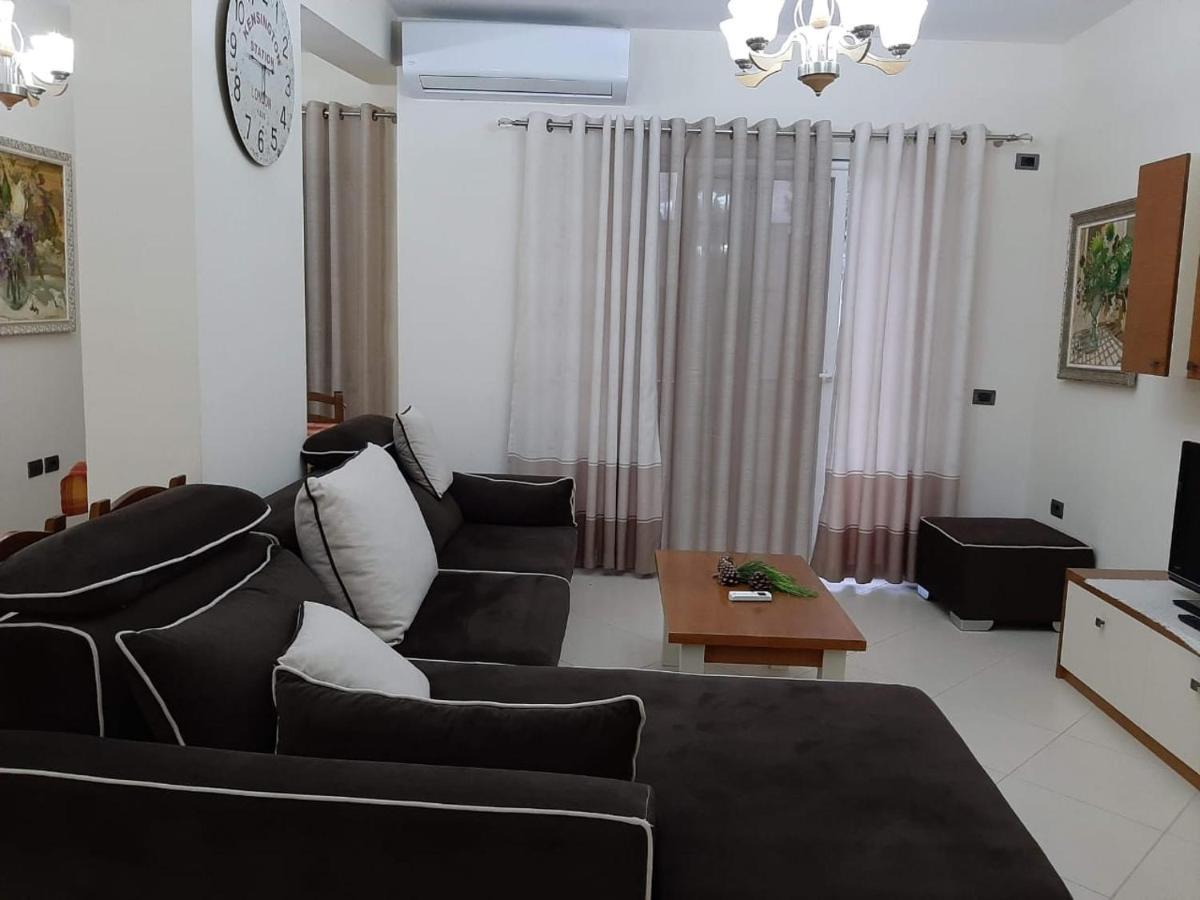 Milka Apartment โกเลม ภายนอก รูปภาพ