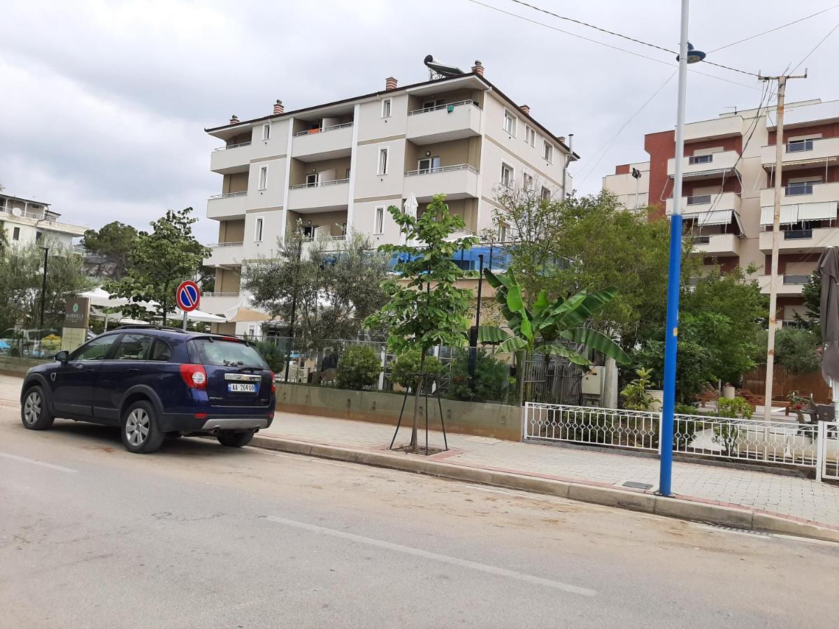 Milka Apartment โกเลม ภายนอก รูปภาพ
